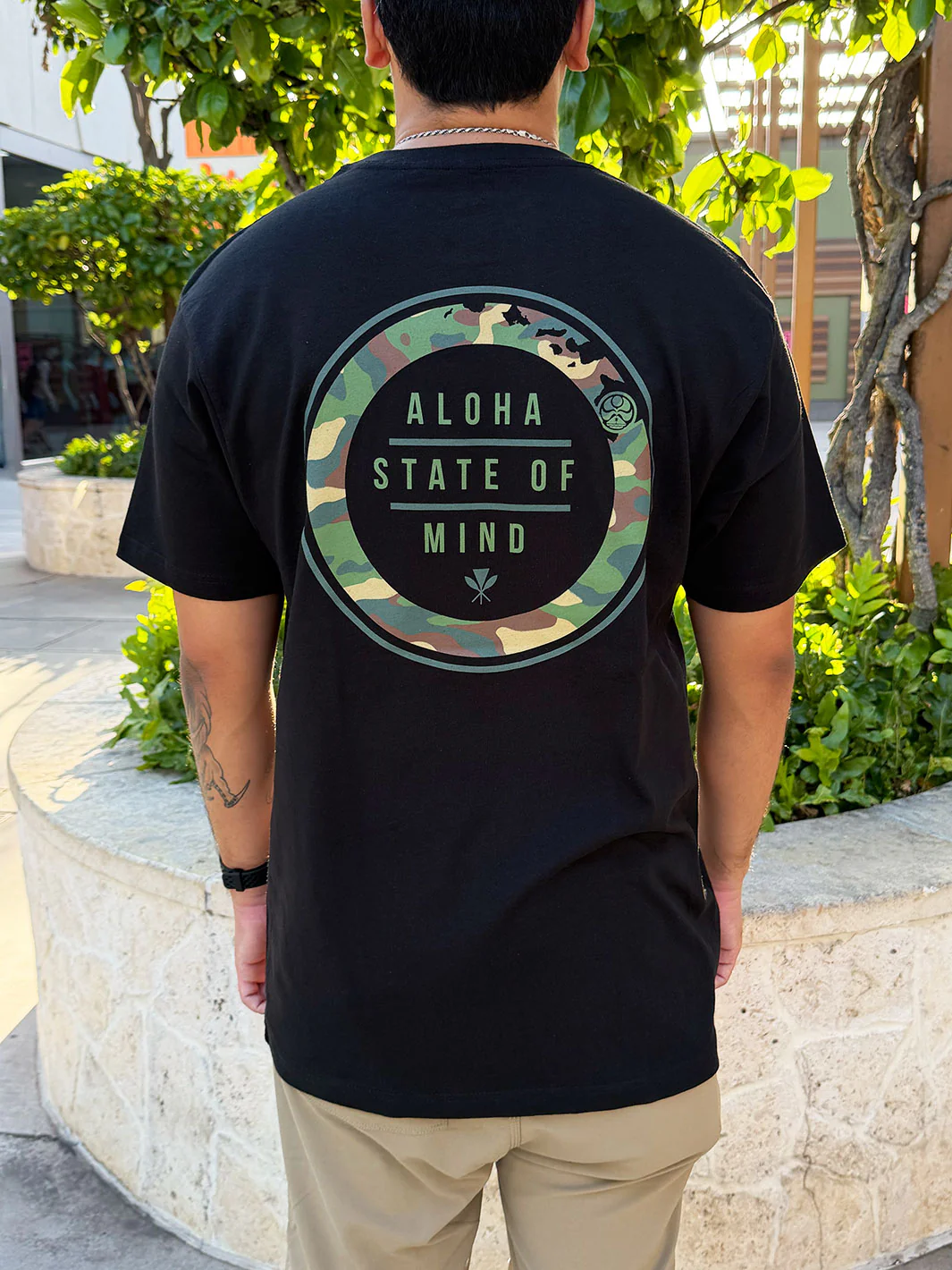 HIC ALOHA STATE OF MIND TEE - BLACK