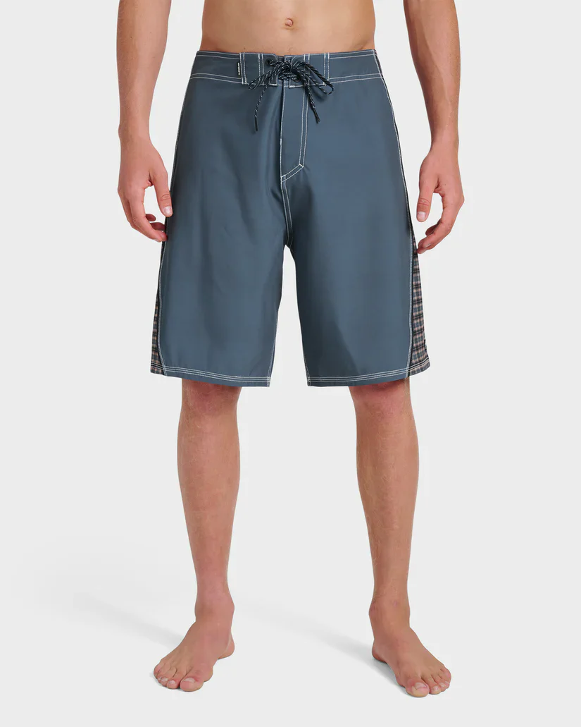 QUIKSILVER MERCURY 99 21" BOARDSHORT - Image 2